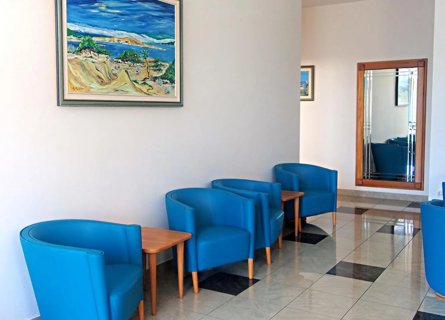 לופאר Hotel Epario