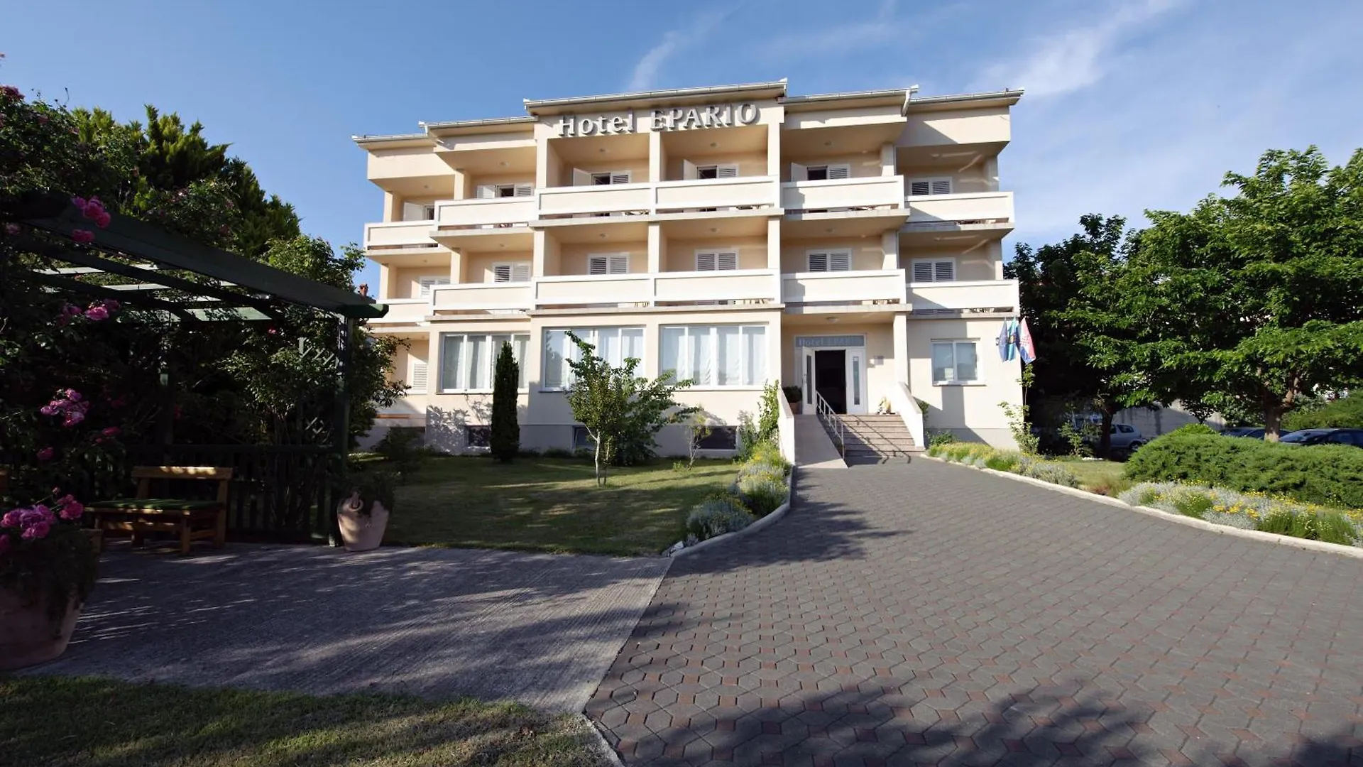 לופאר Hotel Epario
